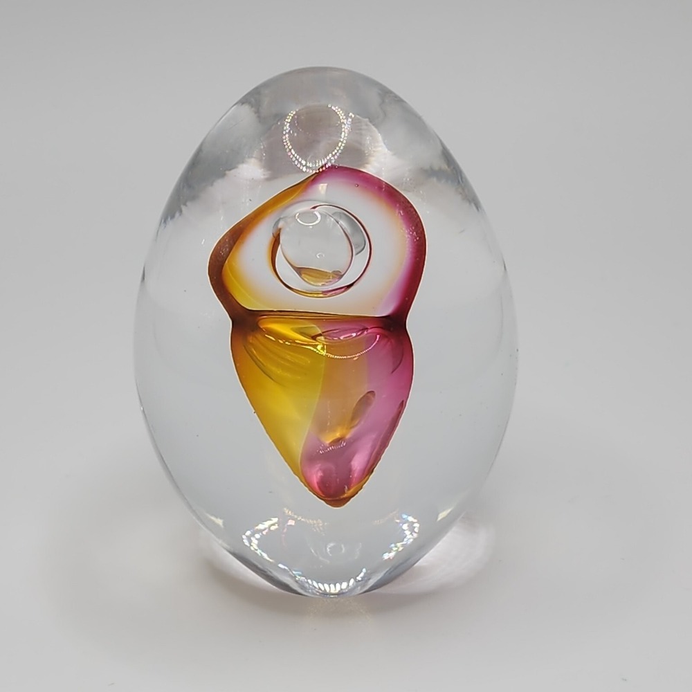 Artcristal Bohemia Czech Handcrafted Egg Paperweight Glass Art Pink Swirl Signed